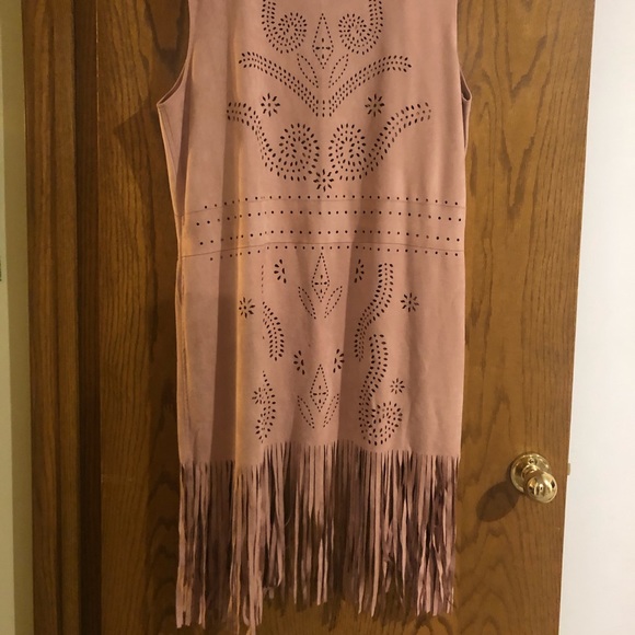 Long fringe blush pink western vest - Picture 2 of 5